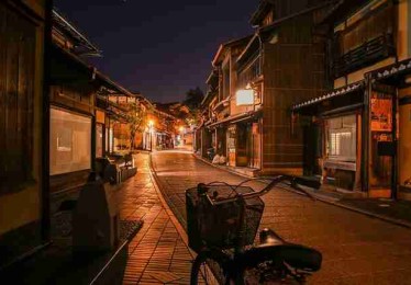 2019-04 鉴黄师实时热搜：冷知识实用指南